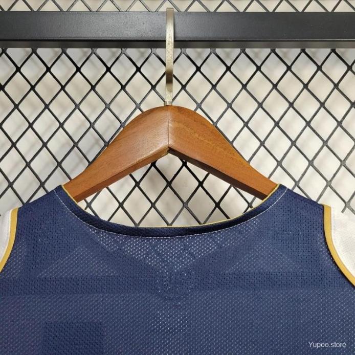 Retro Bồ Đào Nha 2004 ( Sân Khách )