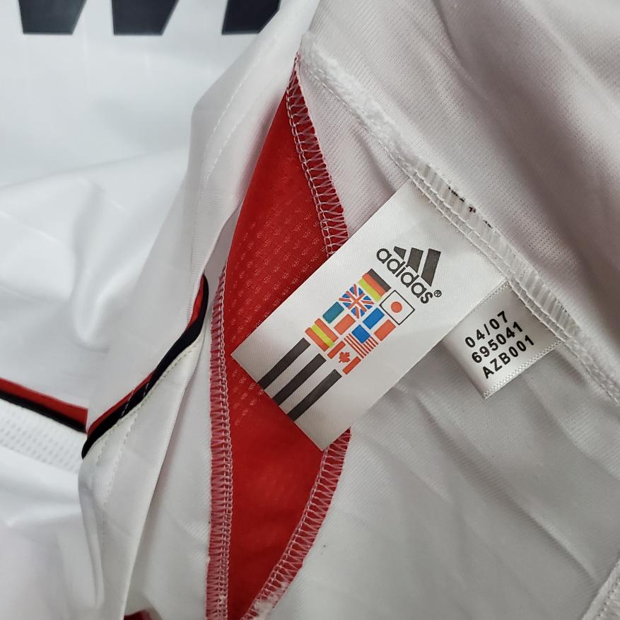 Retro Ac Milan 2006/2007 ( Sân Khách )