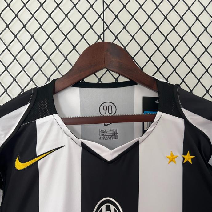 Retro Juventus 2004/2005 ( Sân Nhà )
