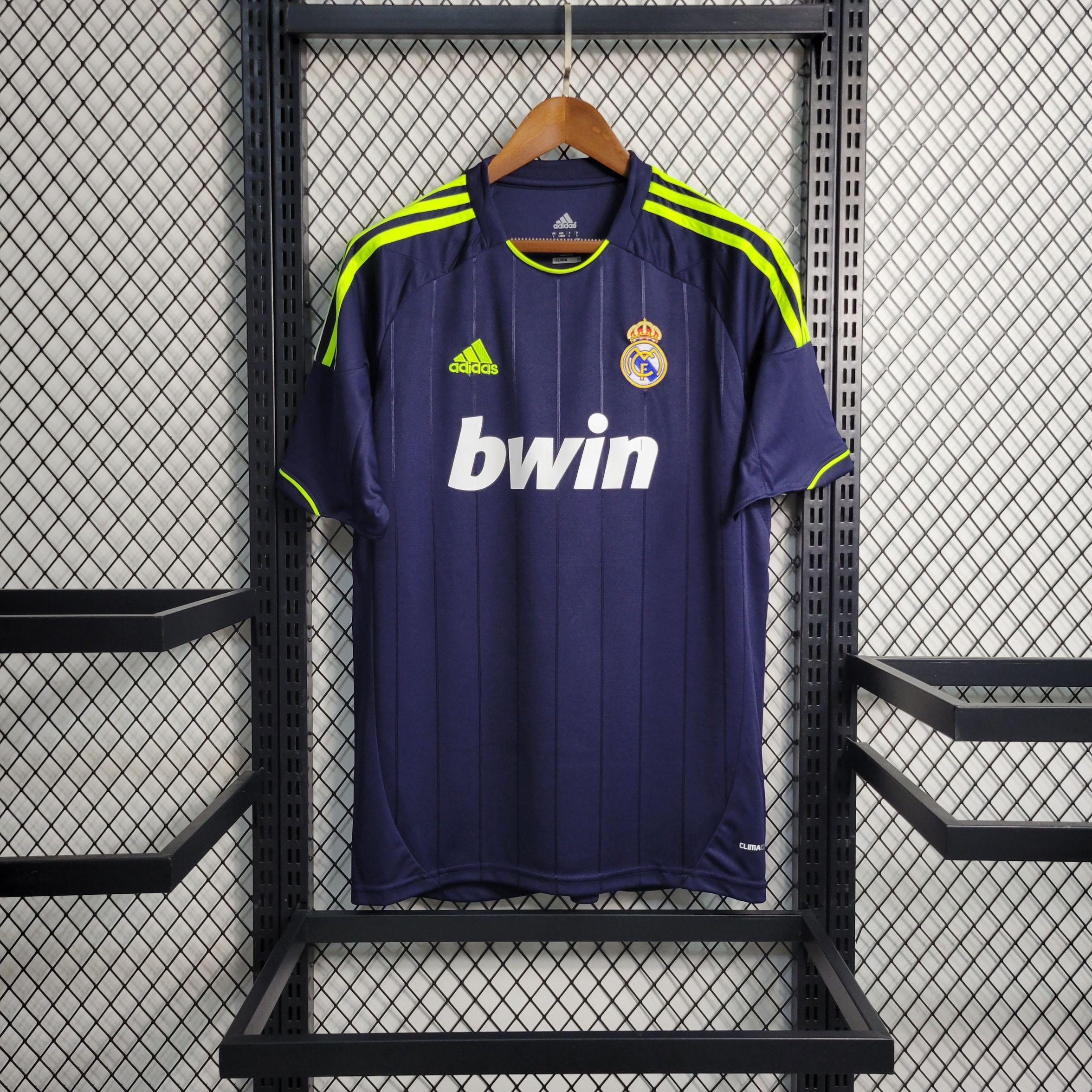 Retro Real Madrid 2012/2013 ( Sân Khách )