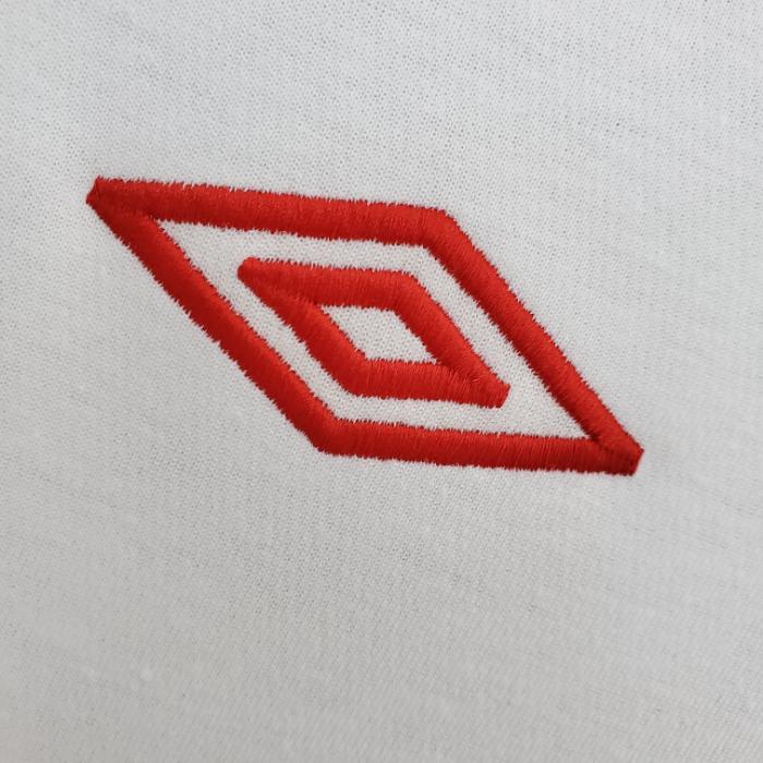 Retro Anh 2010 ( Sân Nhà )