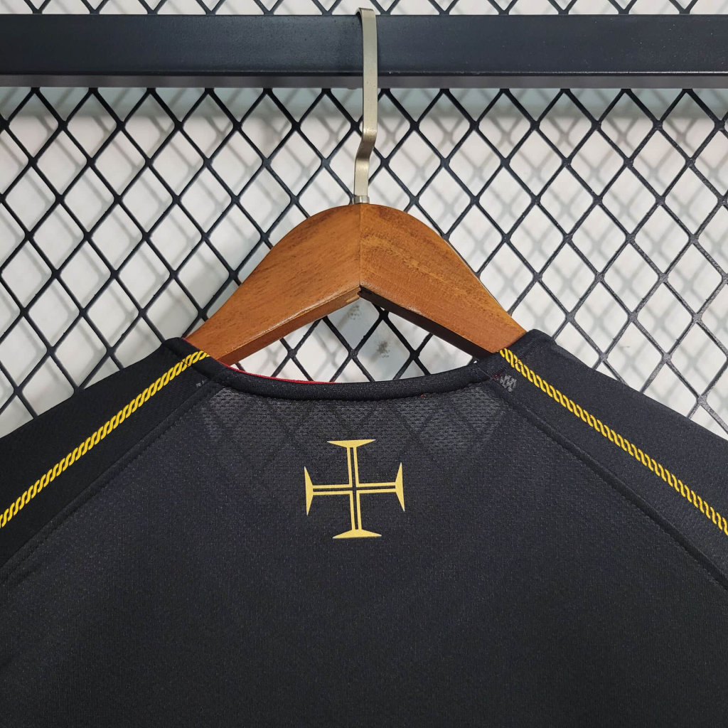 Retro Bồ Đào Nha 2006 ( Sân Khách )