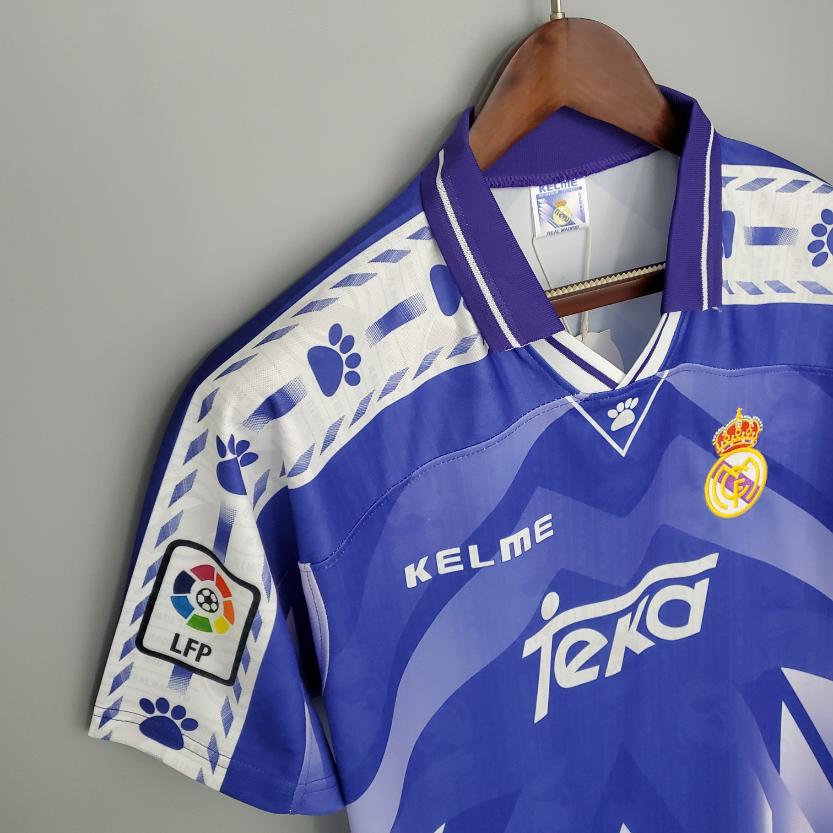 Retro Real Madrid 1996/1997 ( Sân Khách )