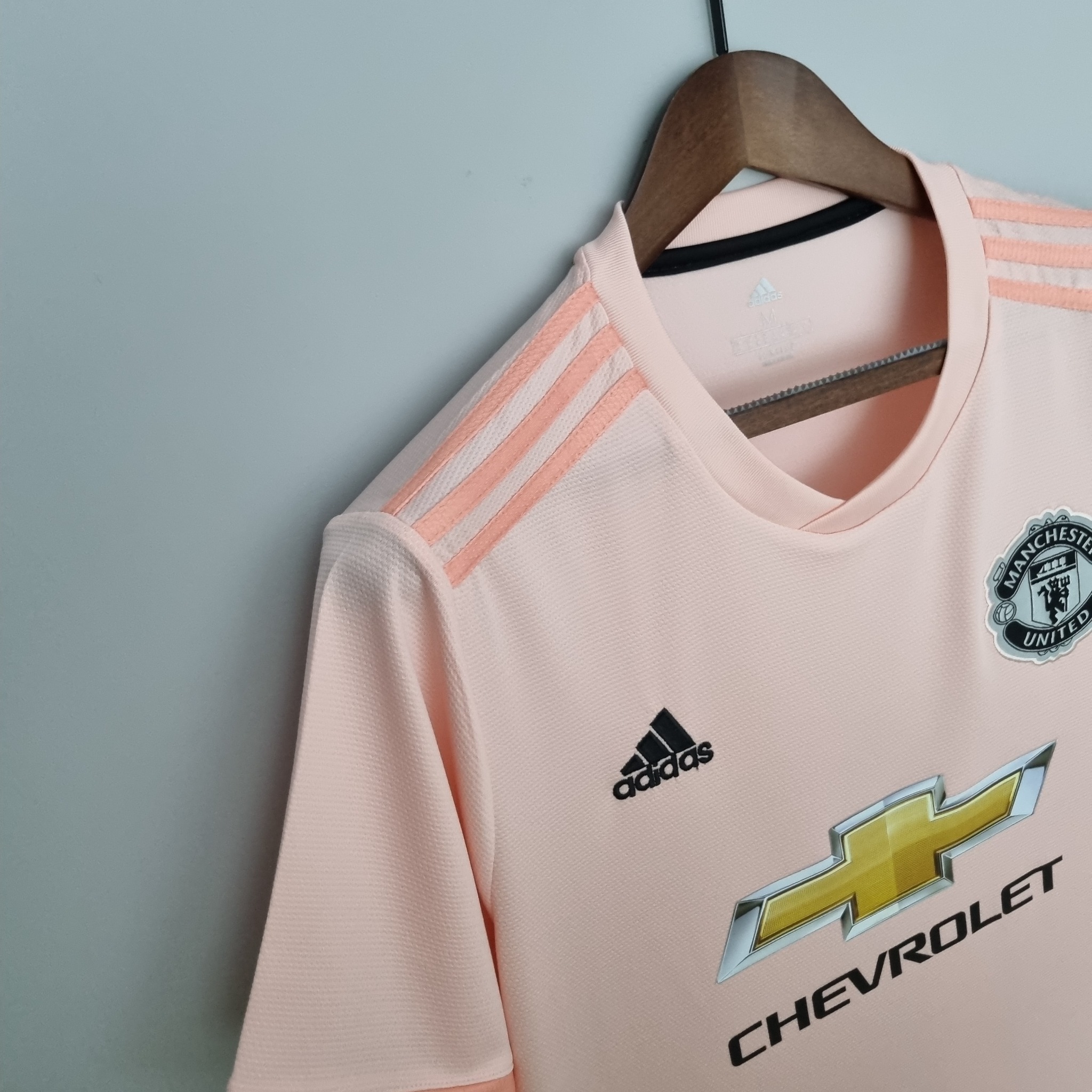 Retro Mu 2018/2019 ( Sân Khách )