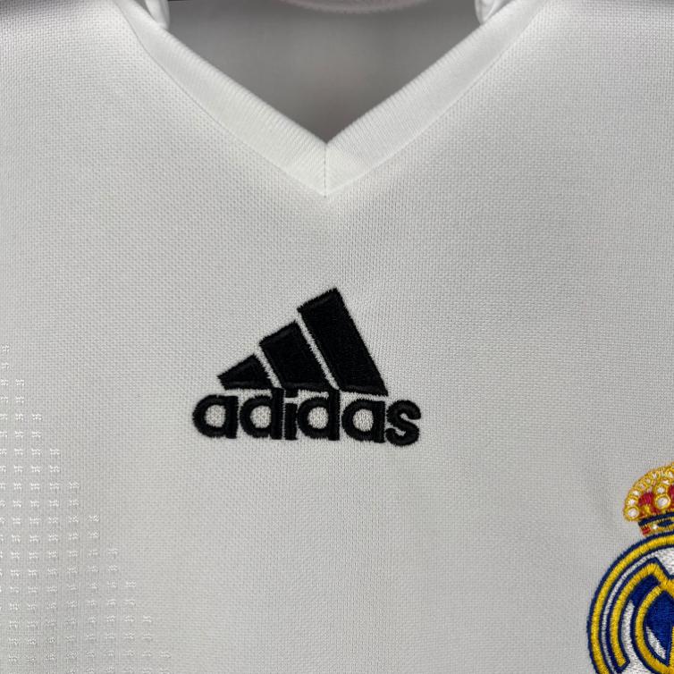 Retro Real Madrid 2008/2009 ( Sân Nhà )