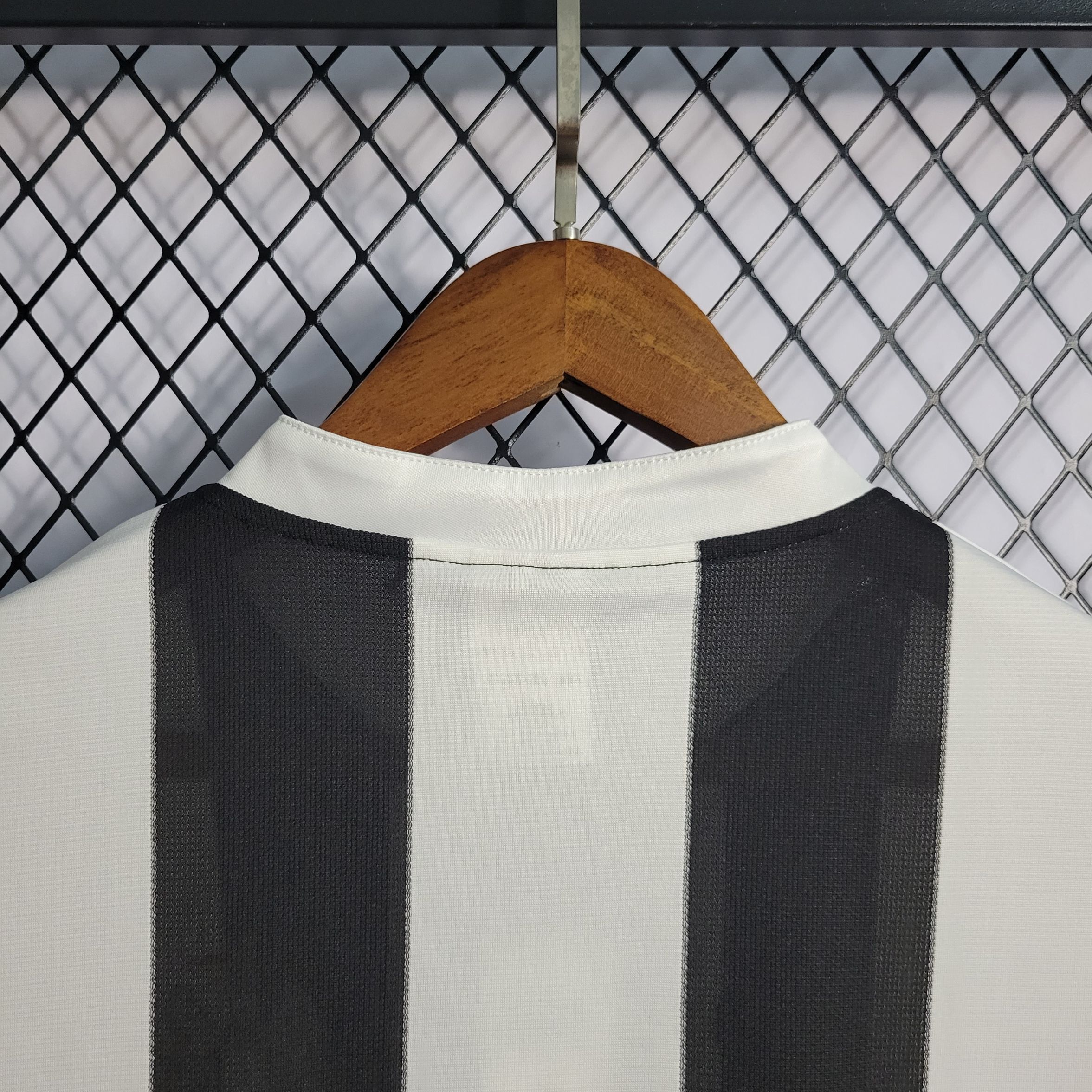 Retro NewCastle 1995/1997 ( Sân Nhà )