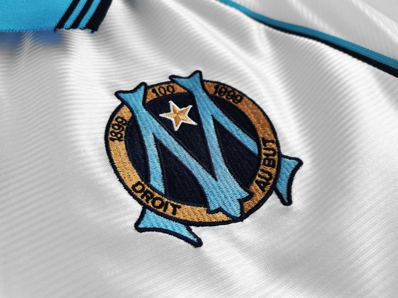 Retro Marseille 1999/2000 ( Sân Nhà )