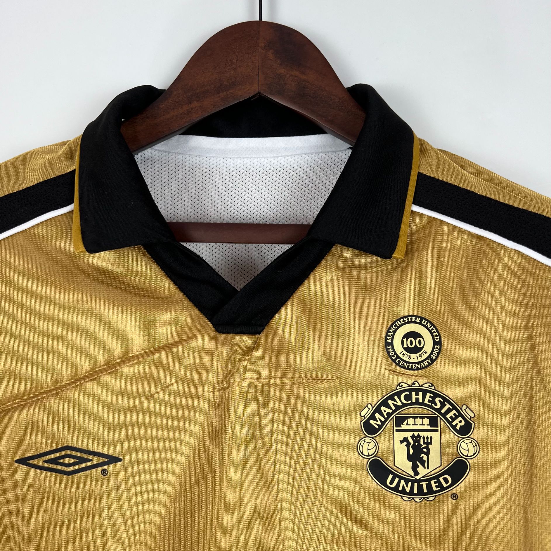 Retro Mu 2001/2002 Tay Dài ( Sân Khách )