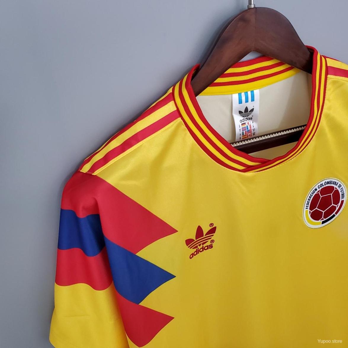 Retro Colombia 1990 ( Sân Nhà )