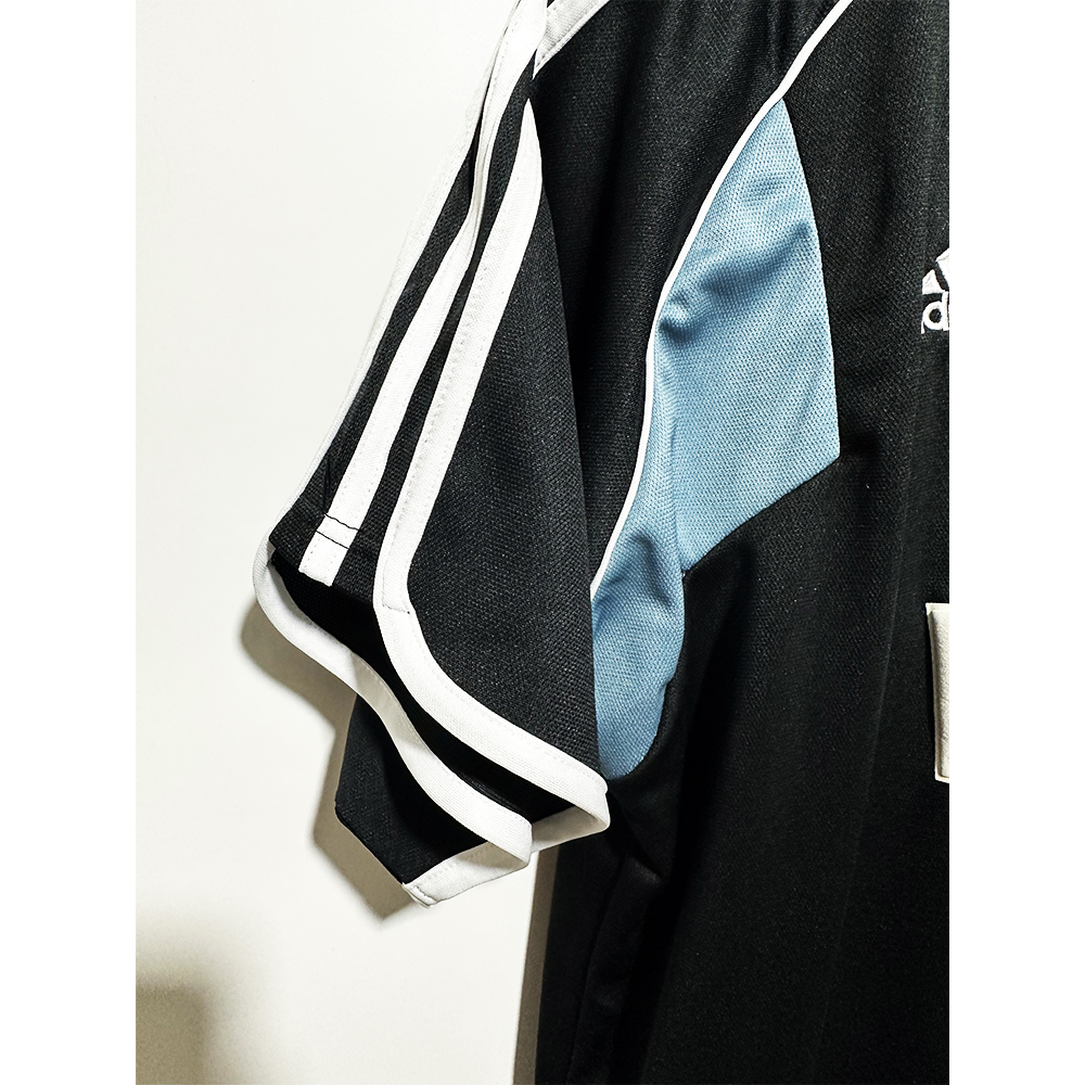 Retro NewCastle 2000/2001 ( Sân Khách )