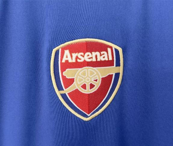 Retro Arsenal 2004/2005 ( Sân Khách )