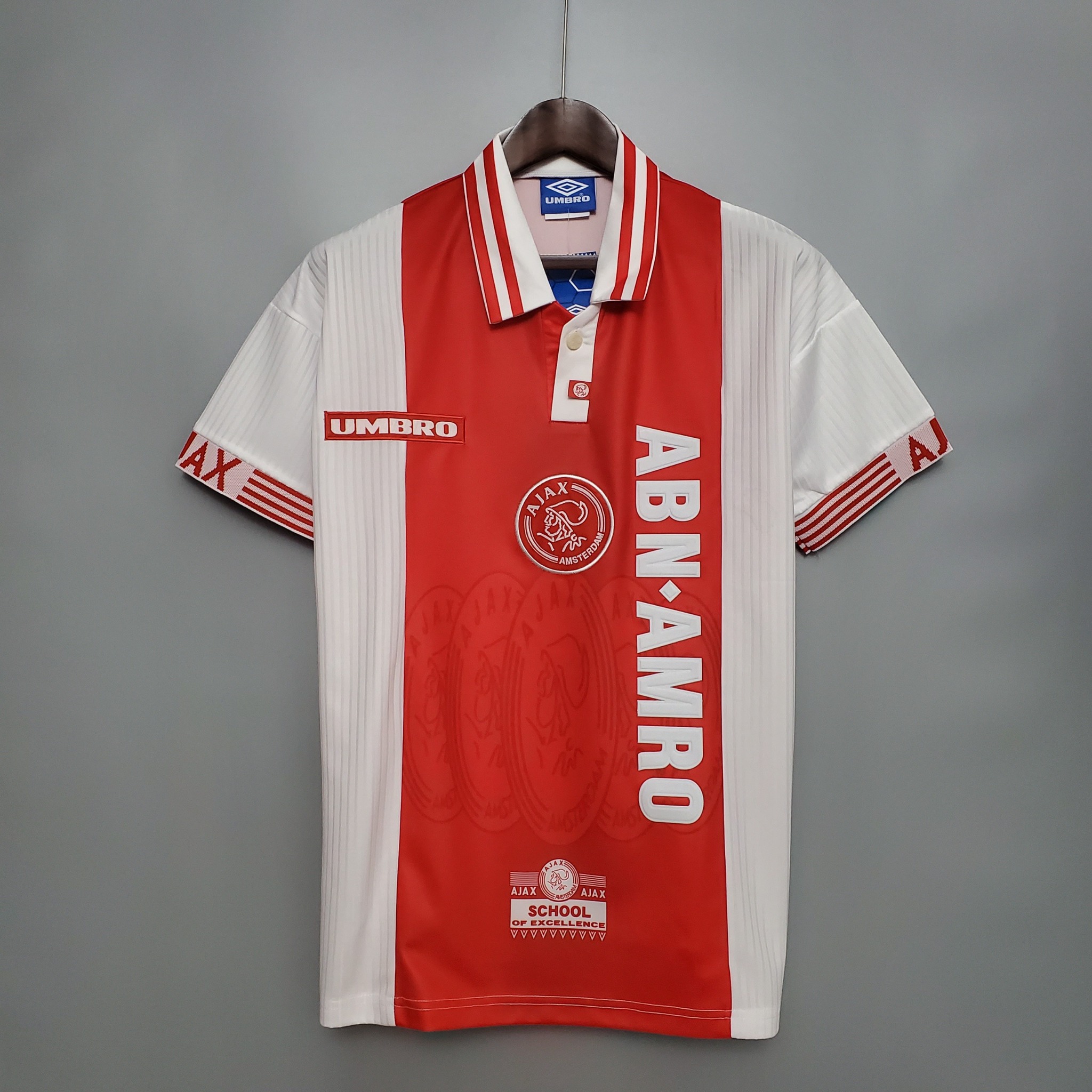 Retro Ajax 1997/1998 ( Sân Nhà )