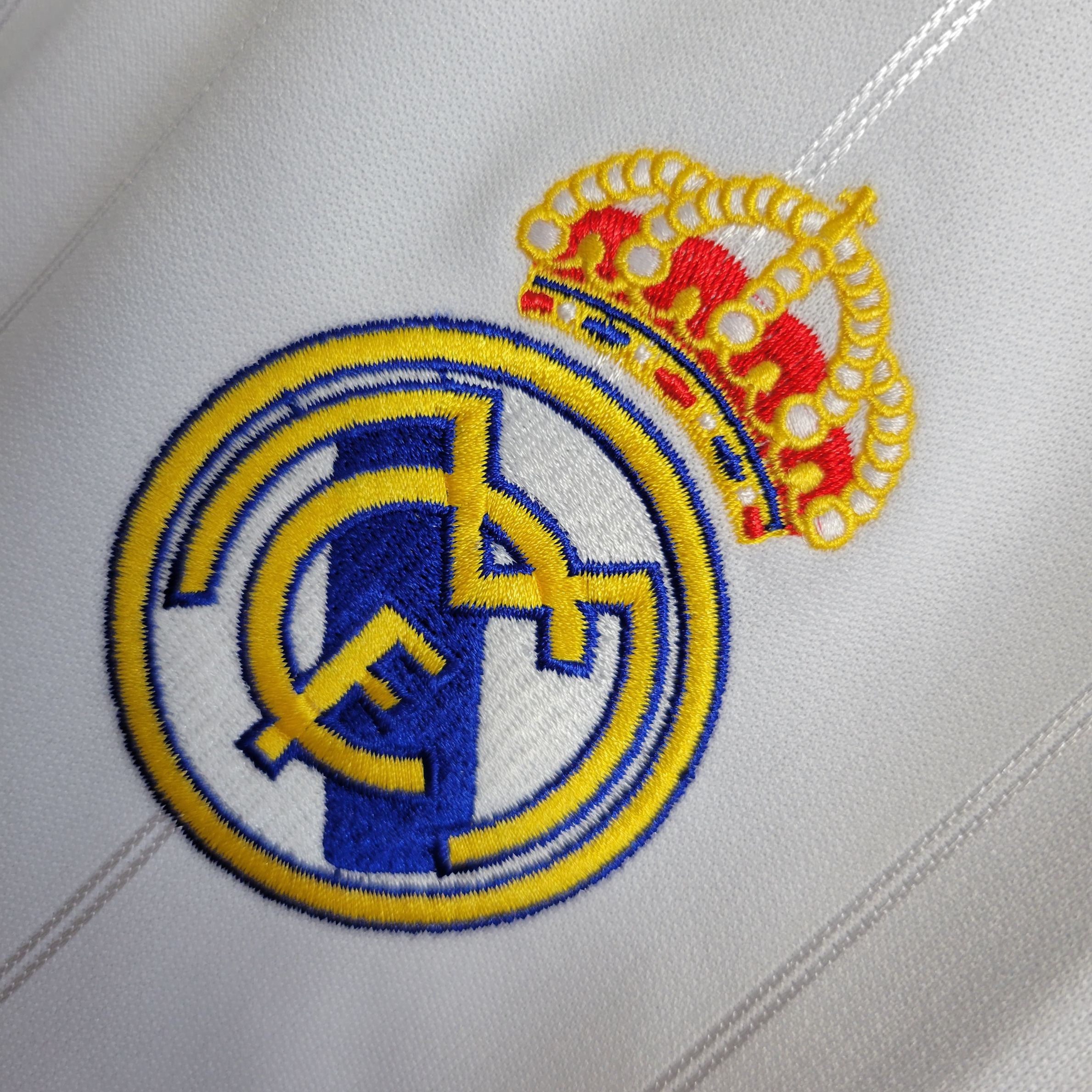 Retro Real Madrid 2012/2013 Tay Dài ( Sân Nhà )