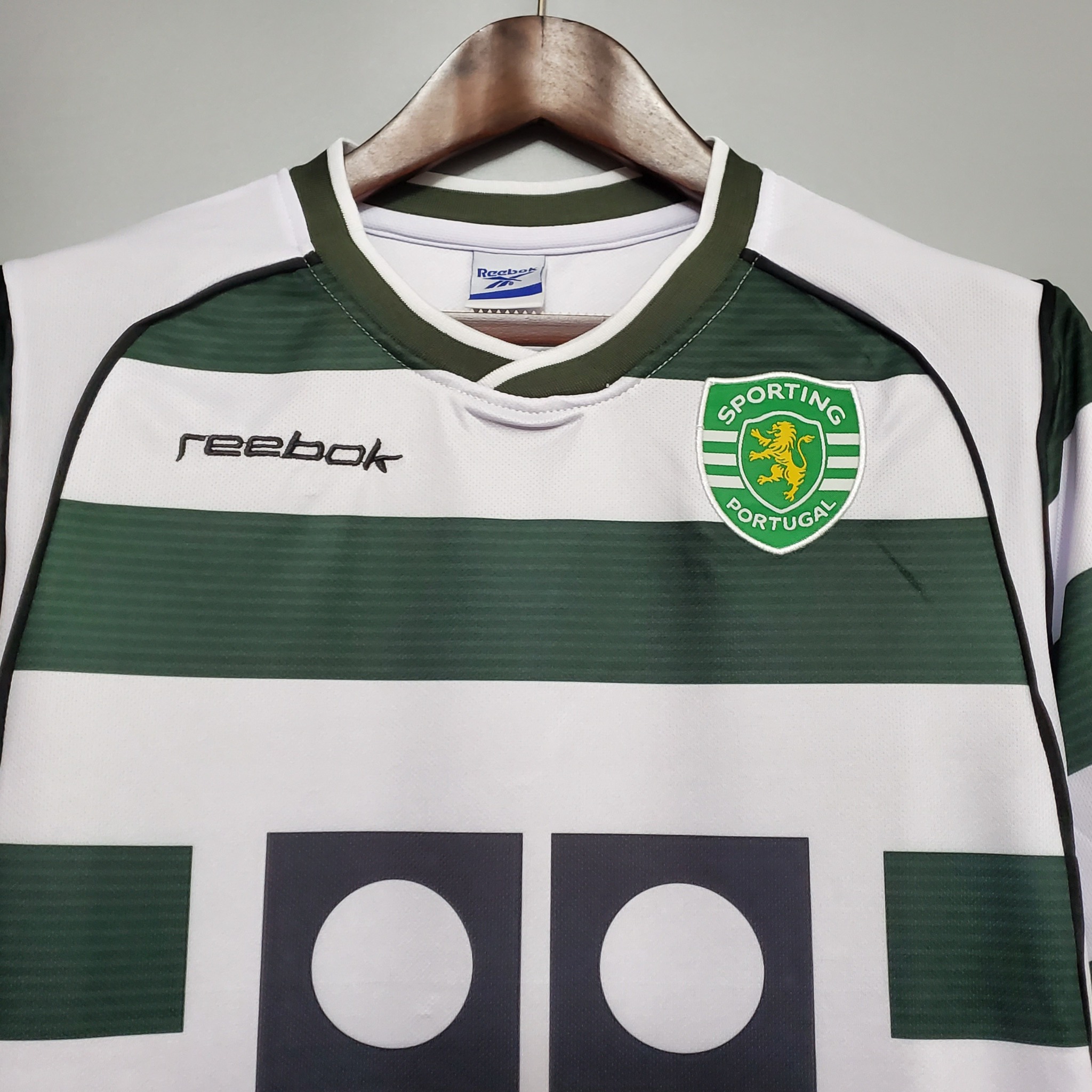 Retro Sporting Lisbon 2001/2002 ( Sân Nhà )