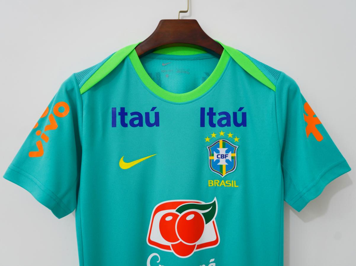 Retro Brazil 2024 ( Training )