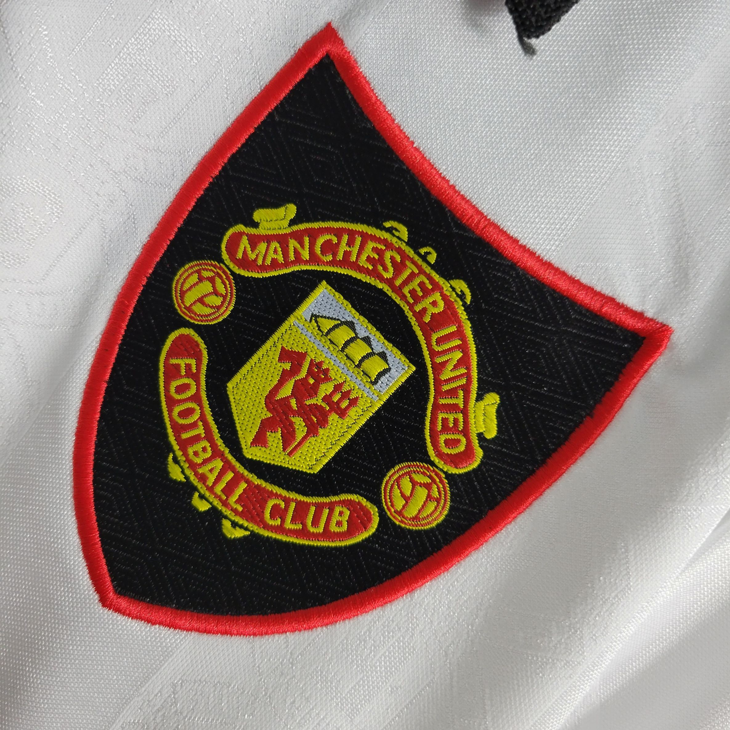 Retro Mu 1997/1998 ( Sân Khách )