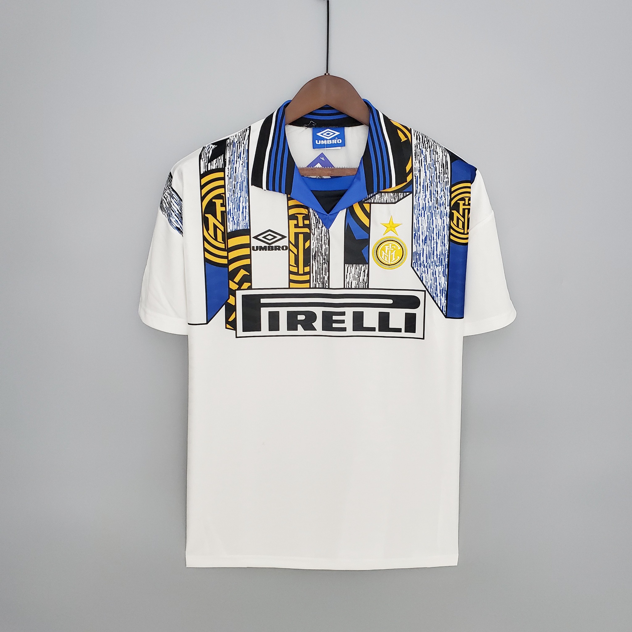 Retro Inter Milan 1996/1997 ( Sân Khách )