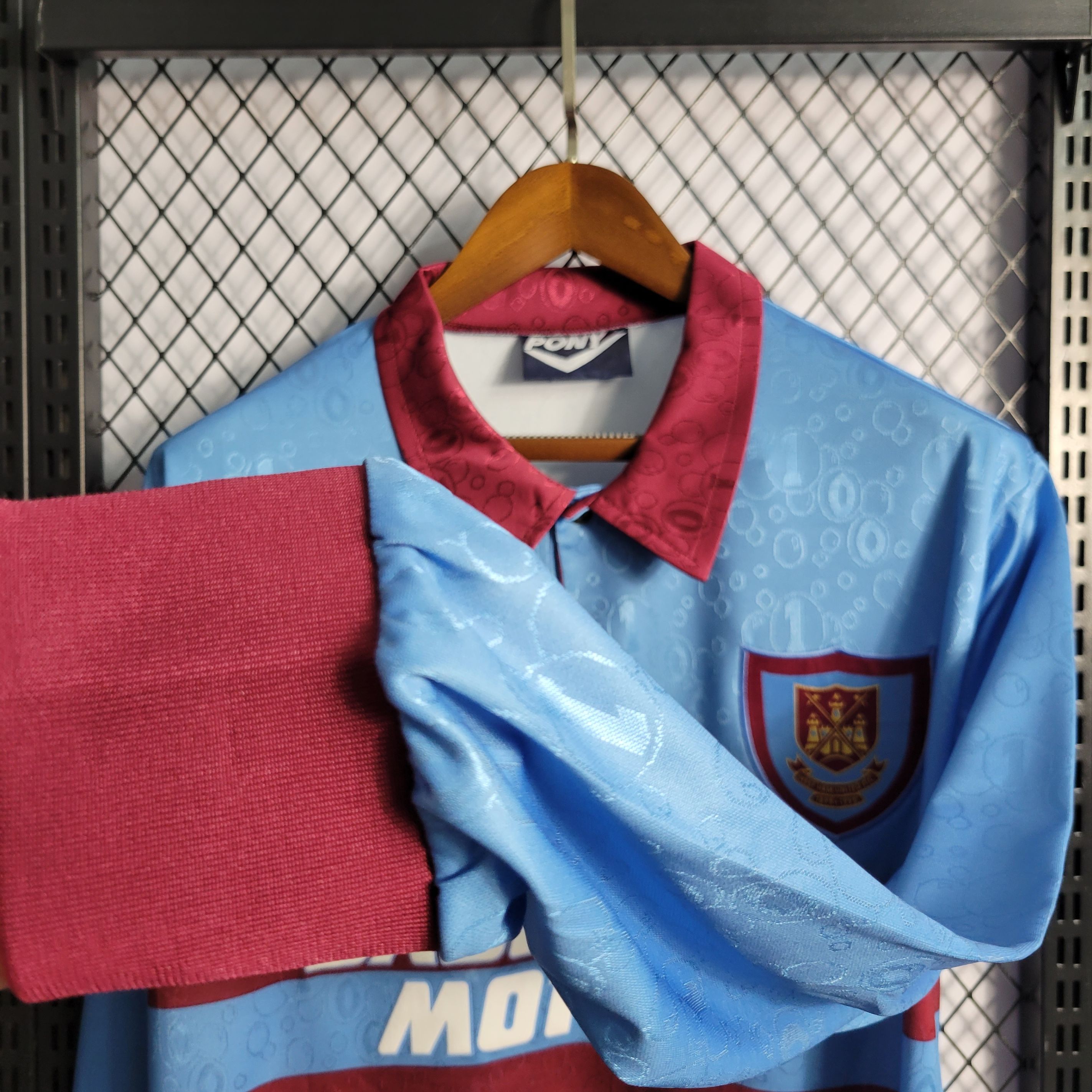 Retro West Ham 1995/1997 Tay Dài ( Sân Khách )