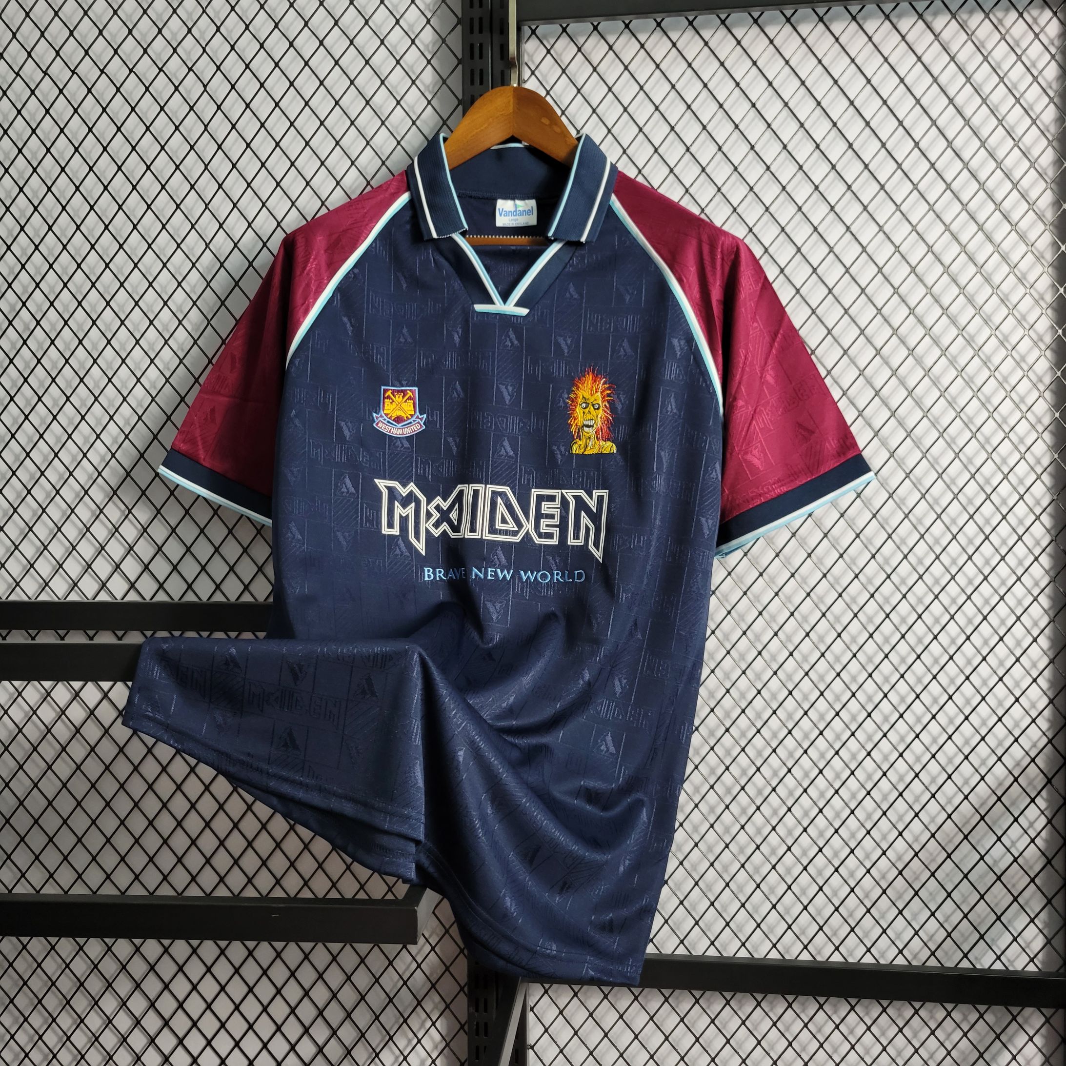 Retro West Ham 1998/1999 ( Sân Nhà )