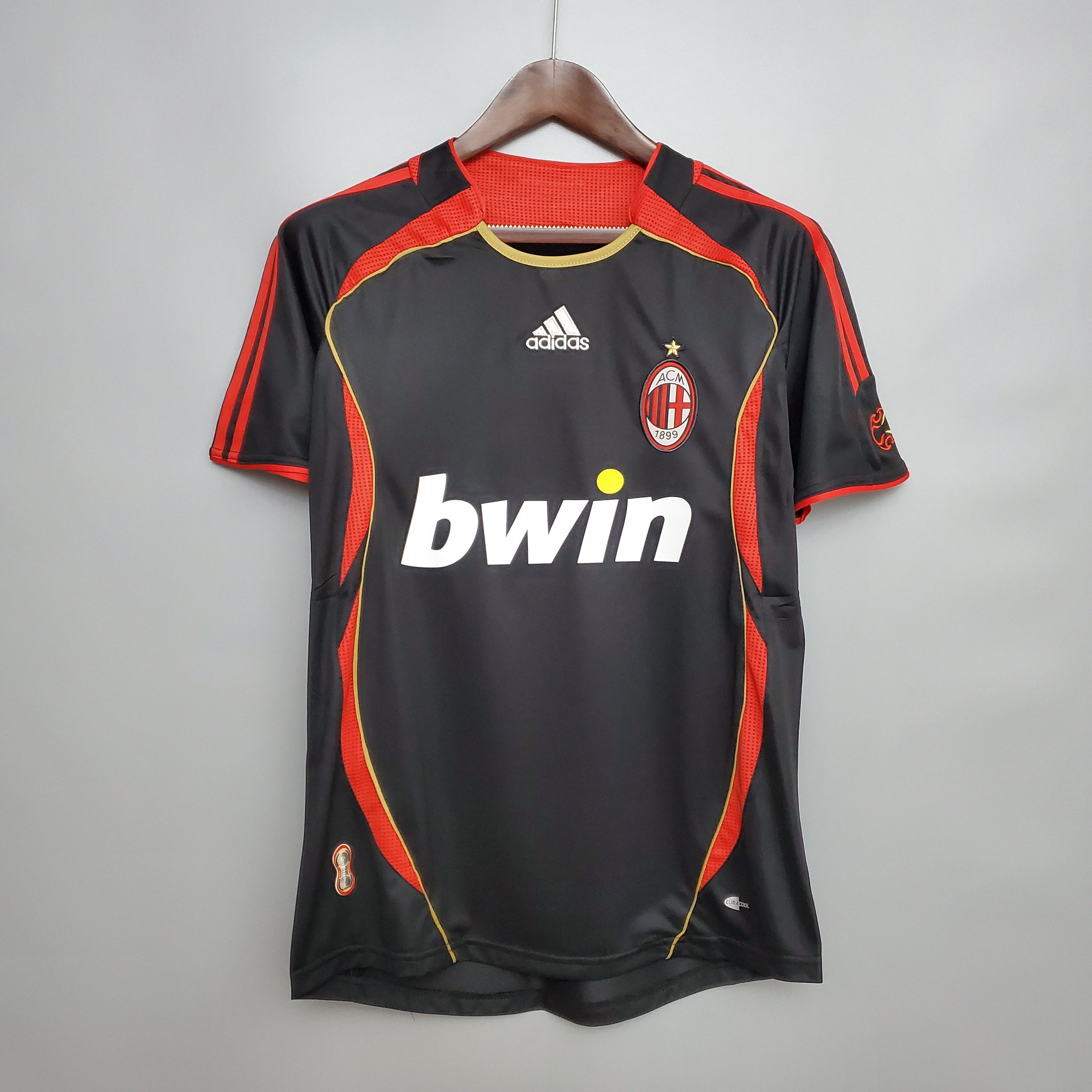 Retro Ac Milan 2006/2007 ( Sân Nhà )