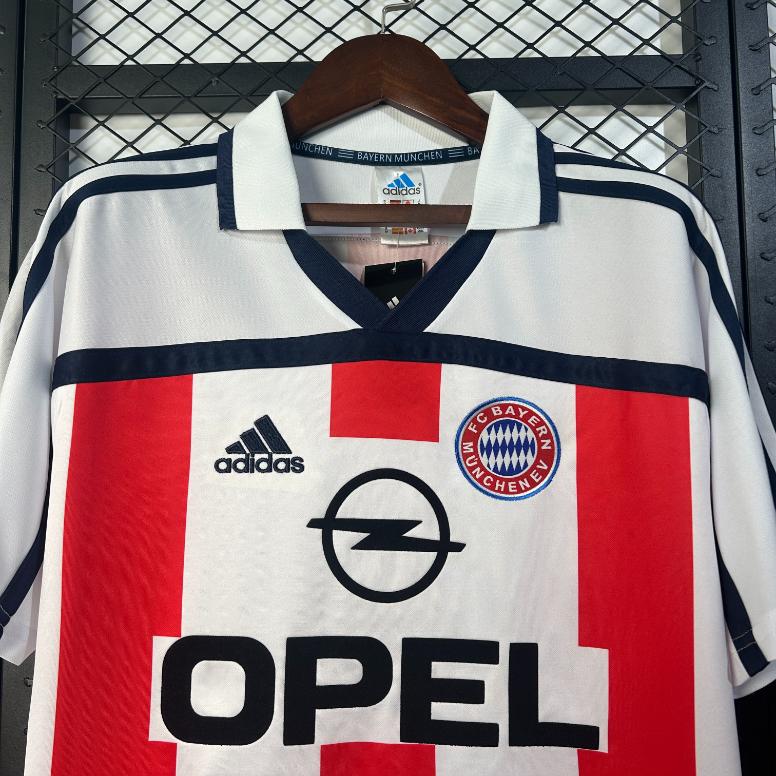 Retro Bayern Munich 2000/2001 ( Sân Khách )