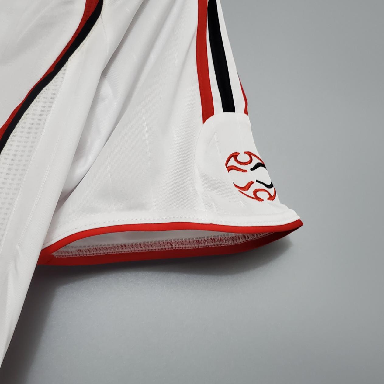 Retro Ac Milan 2006/2007 ( Sân Khách )