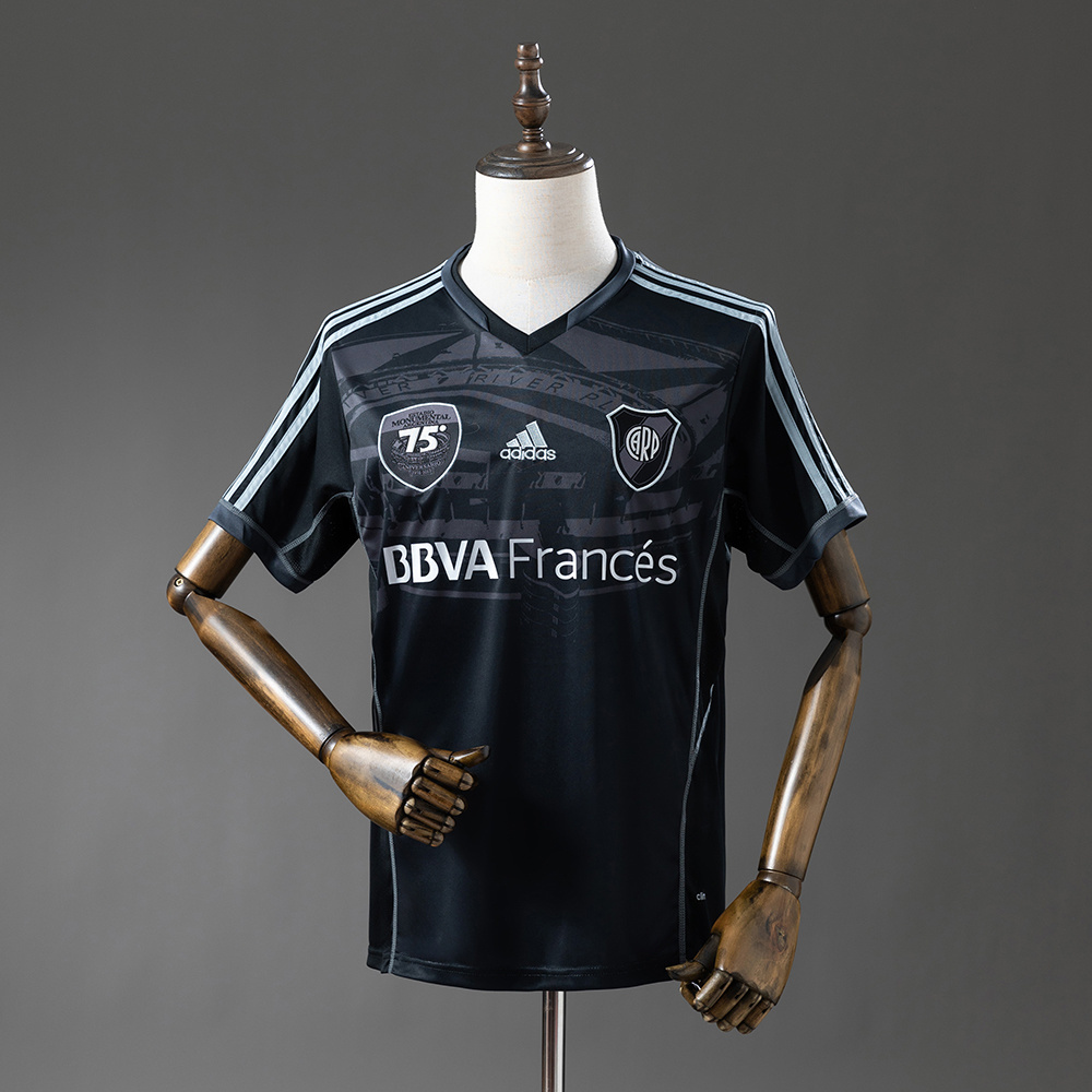 Retro Club Atlético River Plate 2013 ( 75 Years )