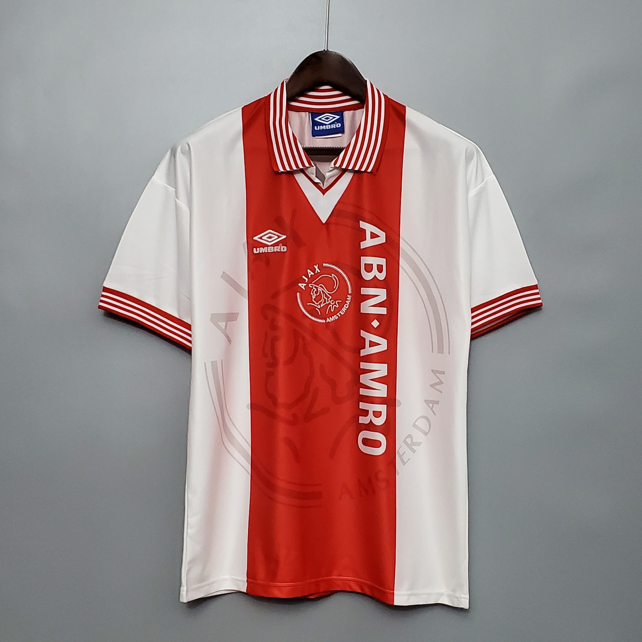 Retro Ajax 1995/1996 ( Sân Nhà )