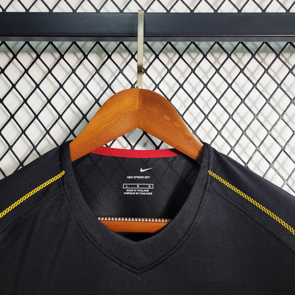 Retro Bồ Đào Nha 2006 ( Sân Khách )