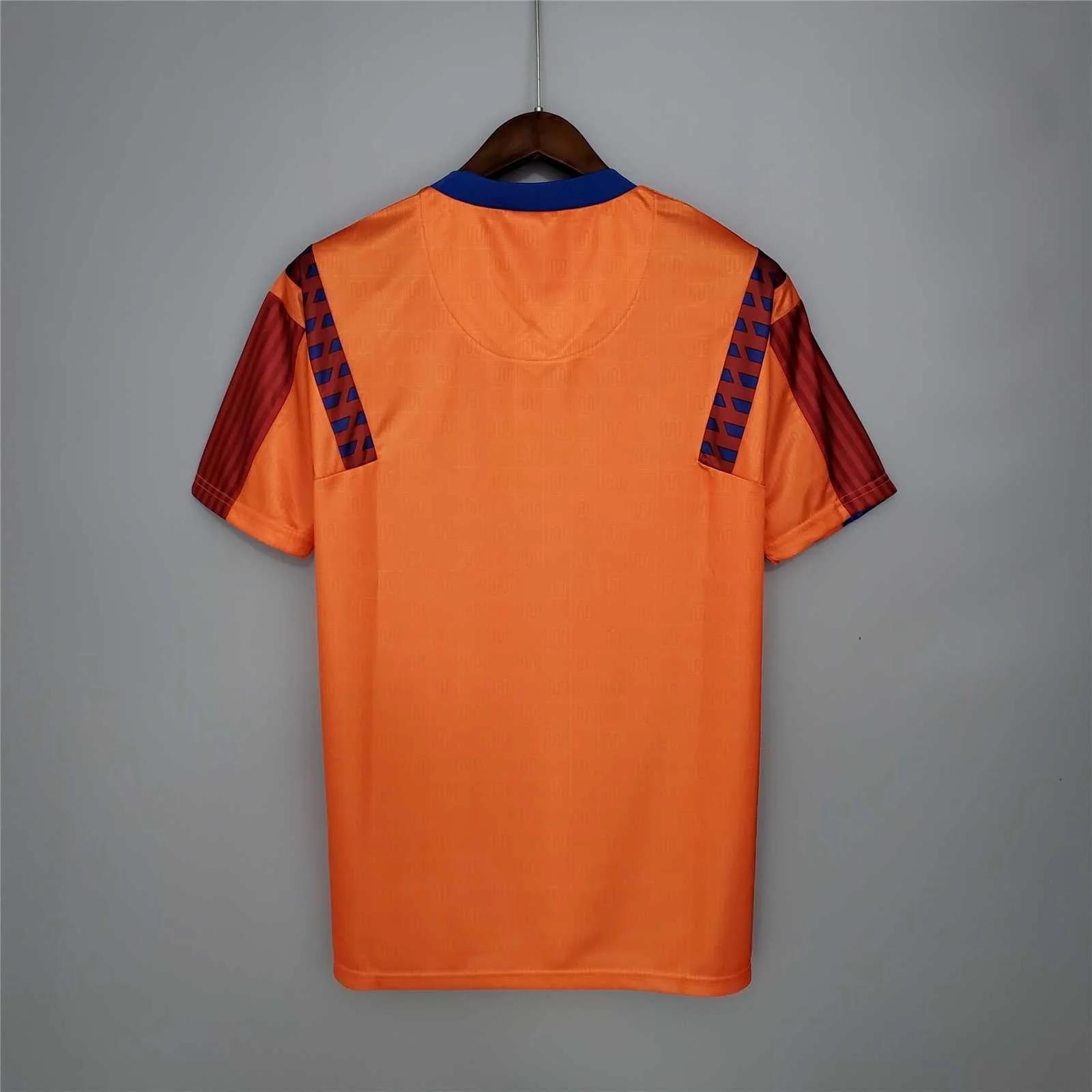 Retro Barcelona 1991/1992 ( Sân Khách )