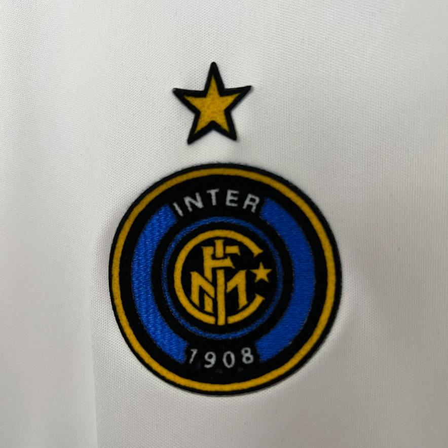 Retro Inter Milan 2005/2006 ( 3RD )