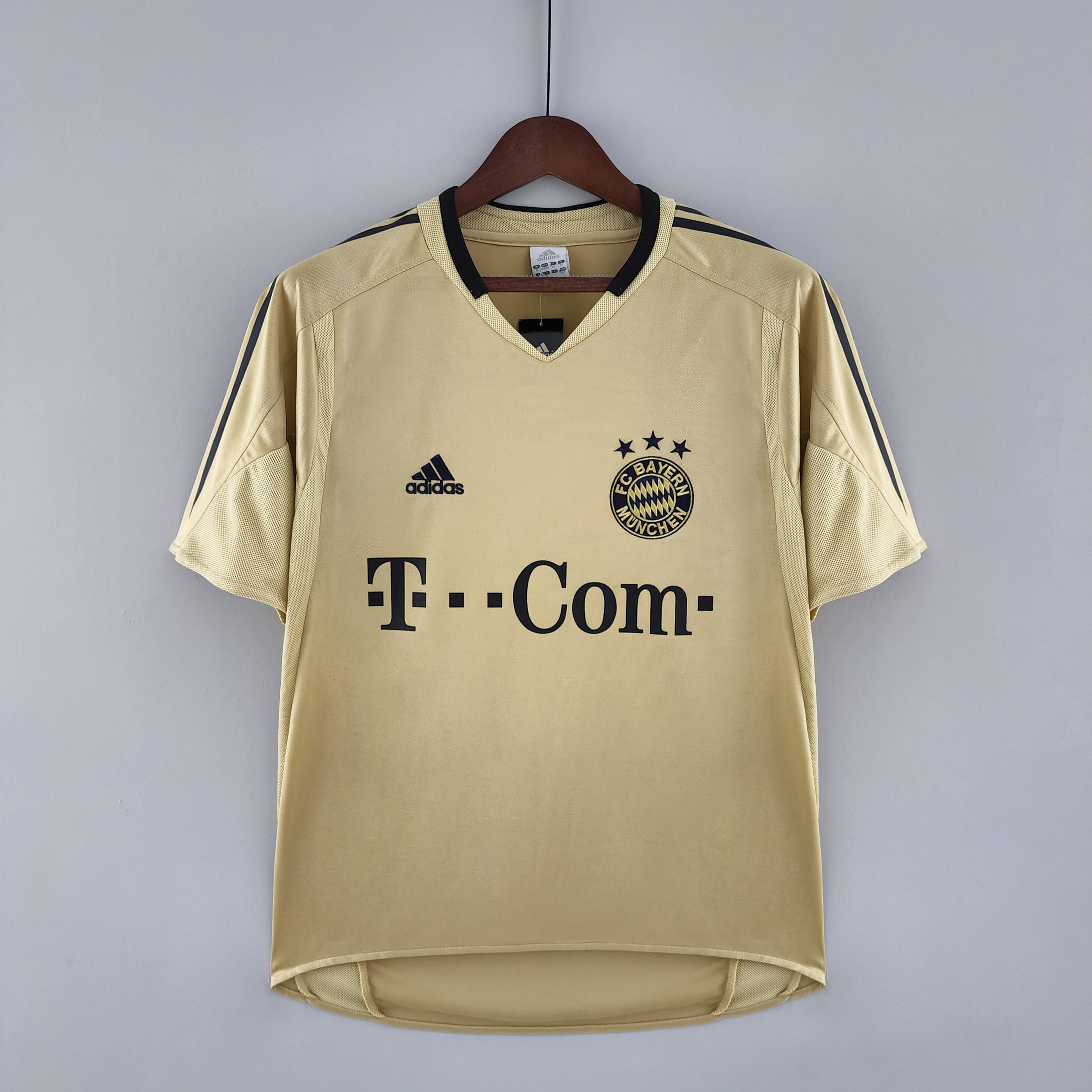 Retro Bayern Munich 2004/2005 ( Sân Khách )