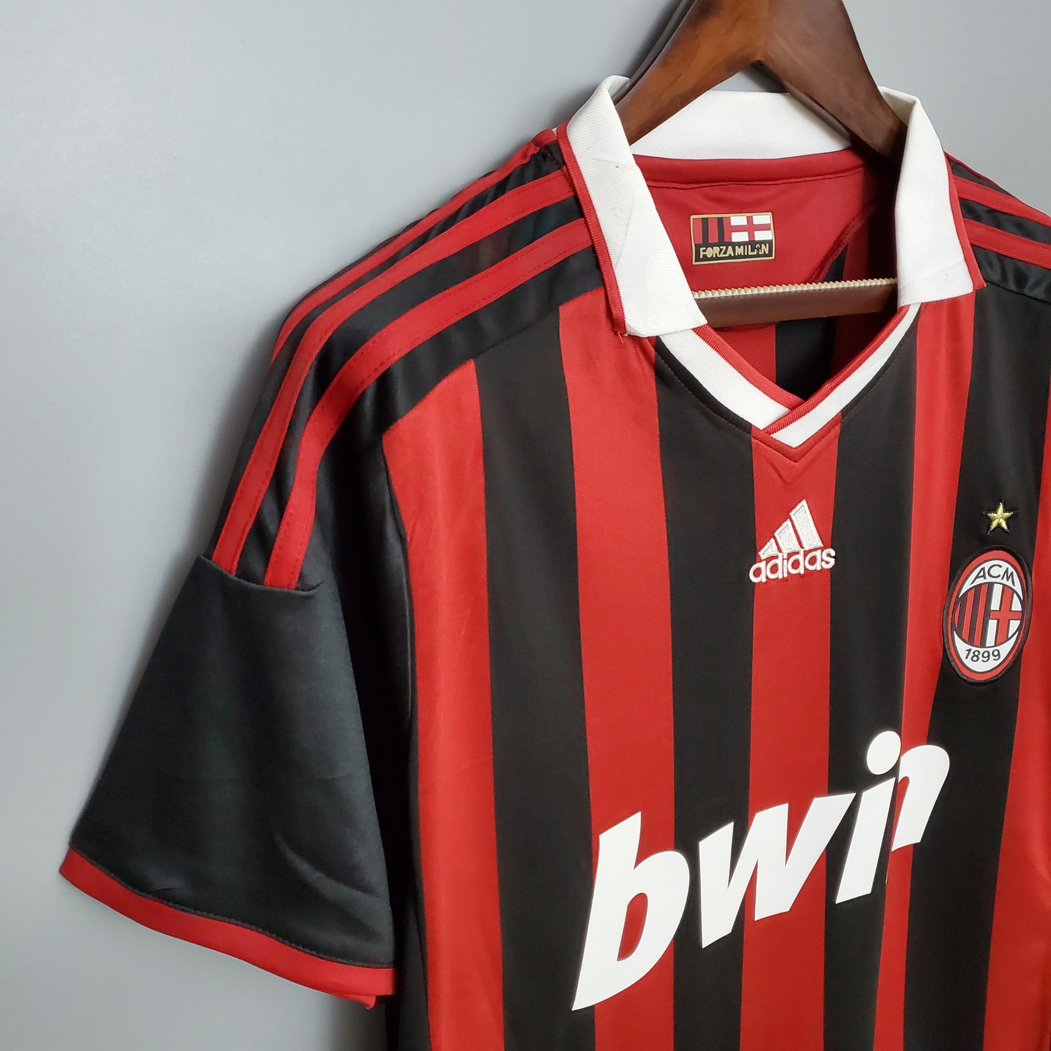 Retro Ac Milan 2009/2010 ( Sân Nhà )
