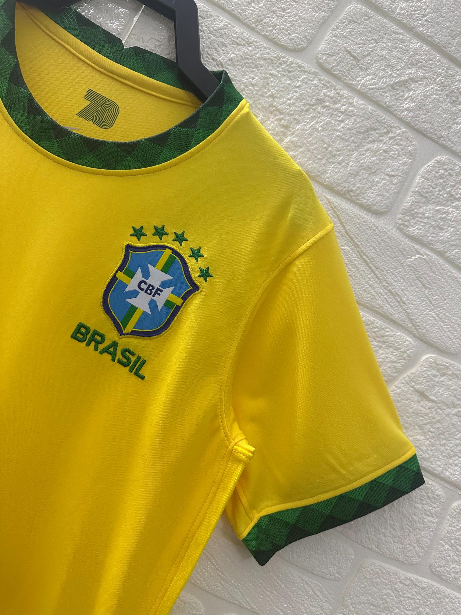 Retro Brazil 2021 ( Sân Nhà )