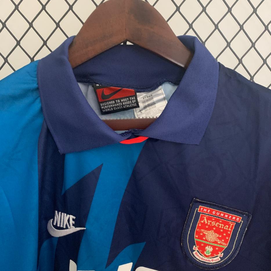 Retro Arsenal 1995/1996 Tay Dài ( Sân Khách )