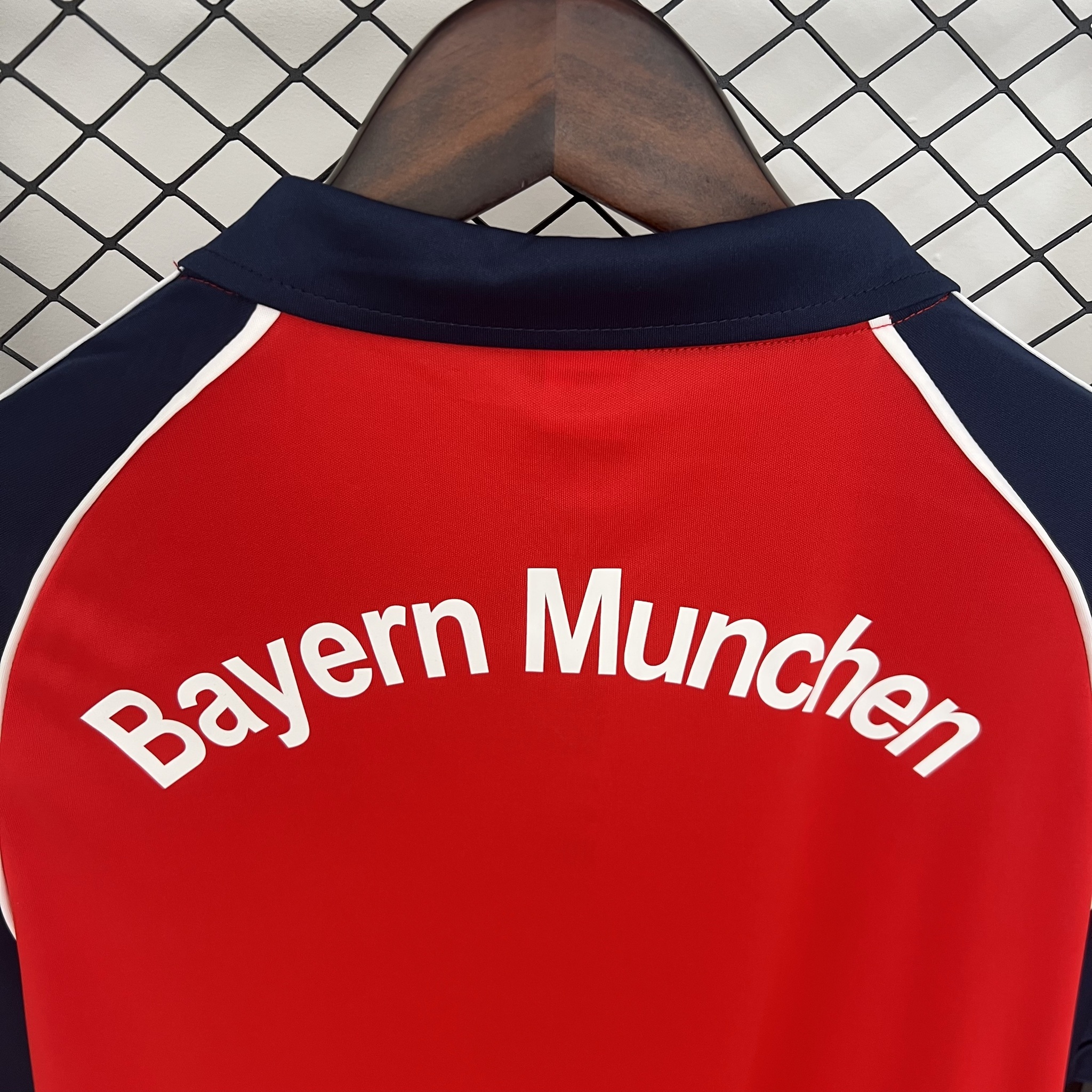 Retro Bayern Munich 1999/2001 ( Sân Nhà )