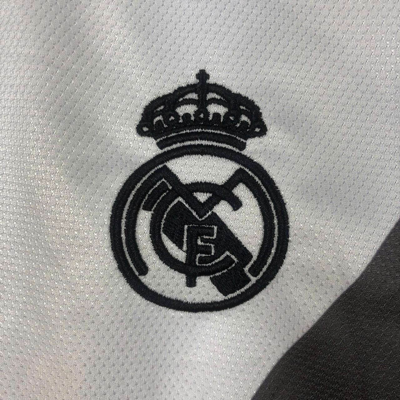Đồ Fan Real Madrid 24/25 ( Di Chuyển )