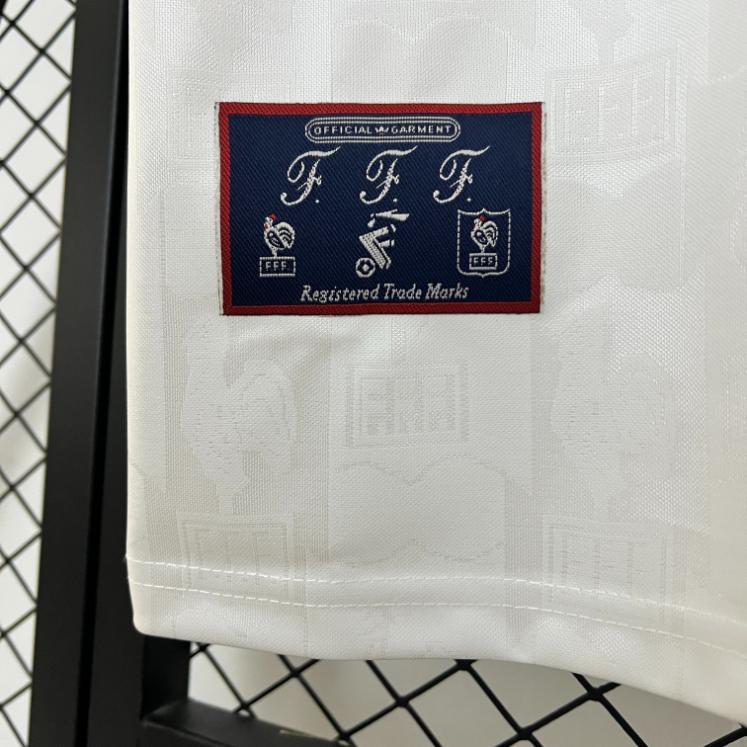 Retro Pháp 1996 ( Sân Khách )