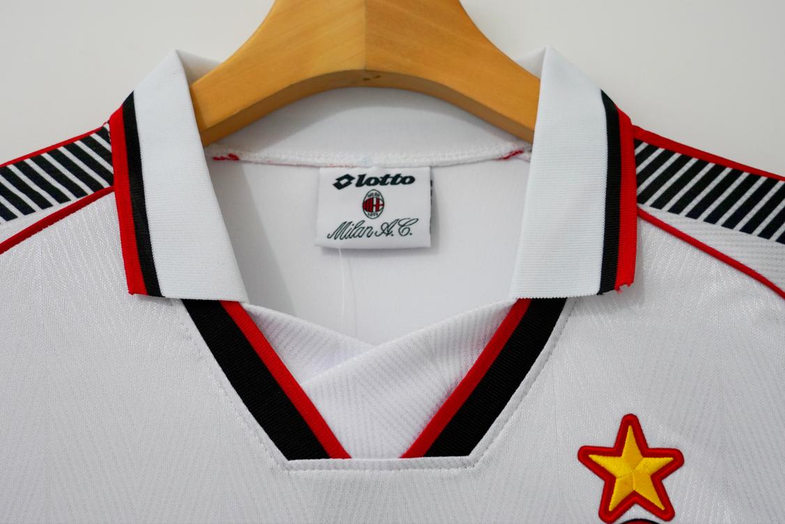Retro Ac Milan 1997/1998 Tay Dài ( Sân Khách )
