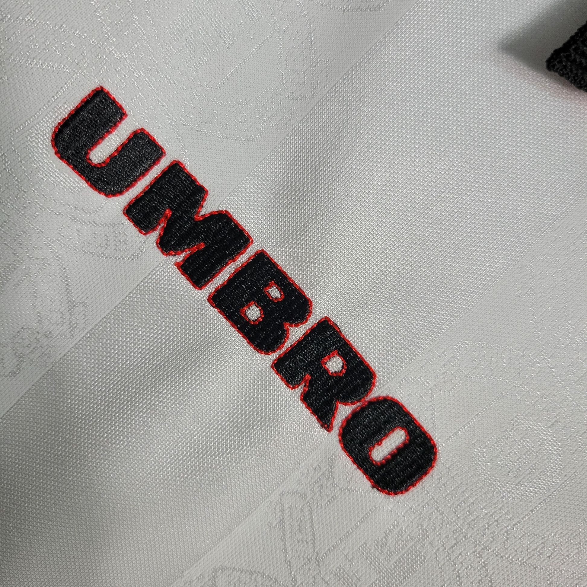 Retro Mu 1997/1998 ( Sân Khách )