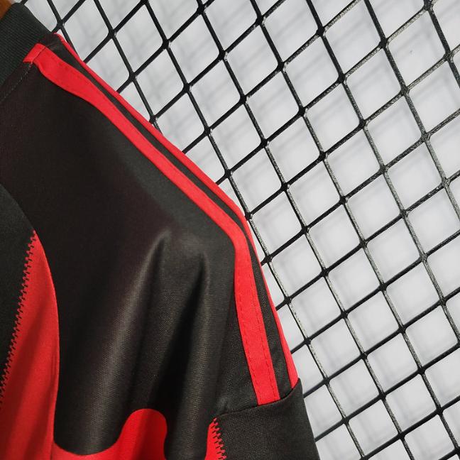 Retro Ac Milan 2010/2011 ( Sân Nhà )