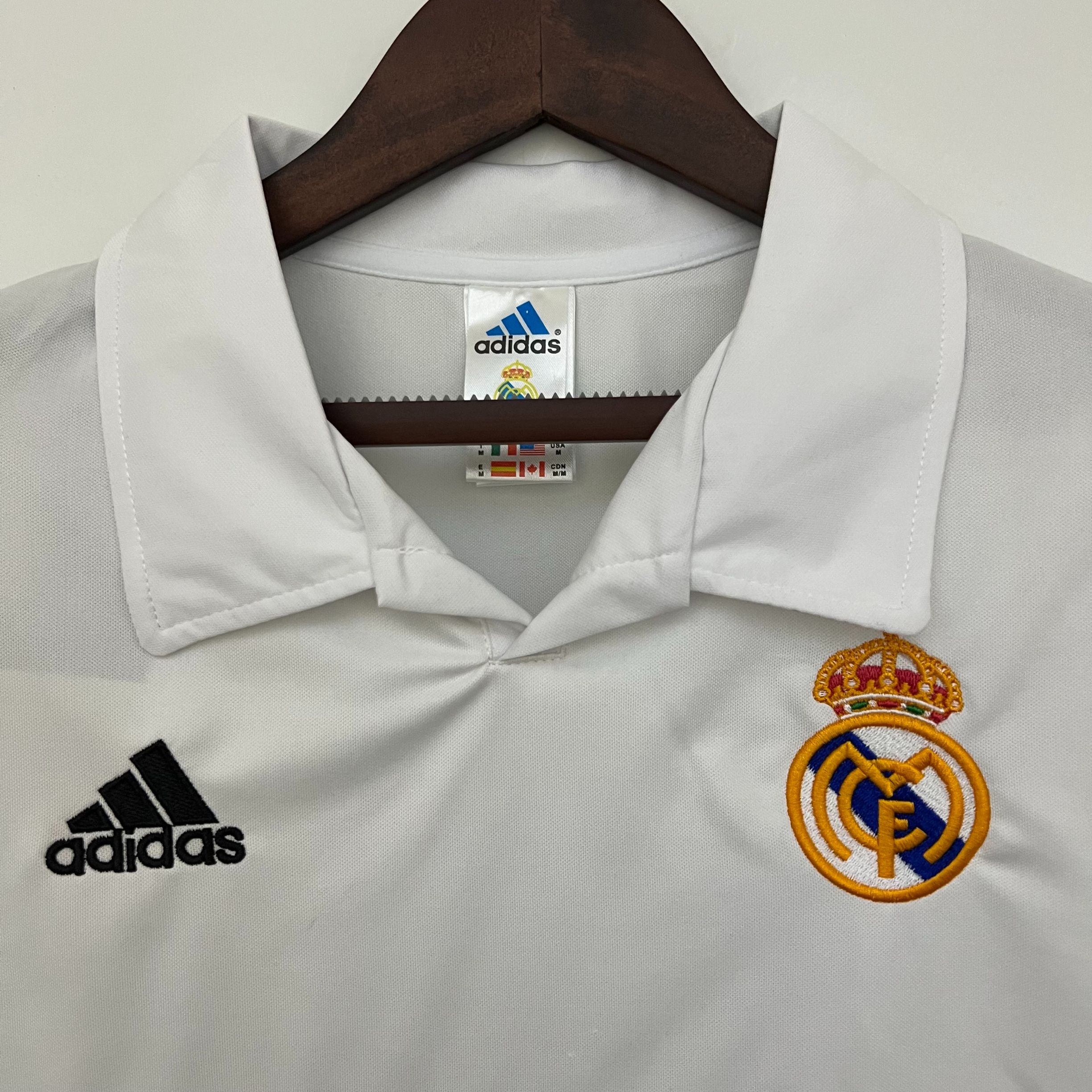 Retro Real Madrid 2002/2003 ( Sân Nhà )