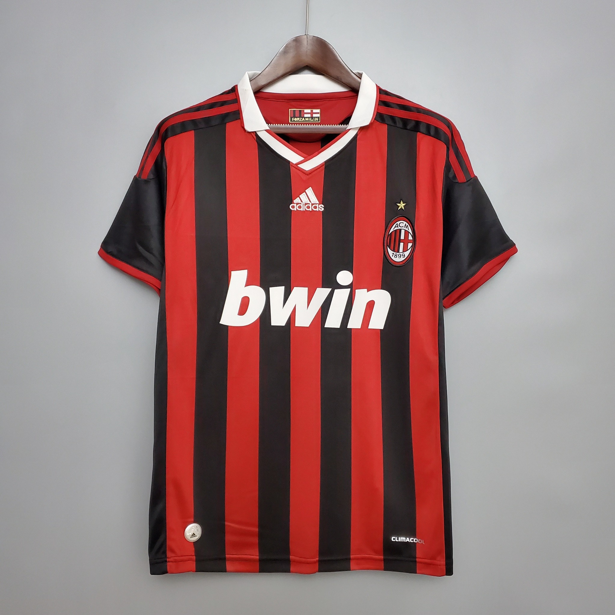 Retro Ac Milan 2009/2010 ( Sân Nhà )