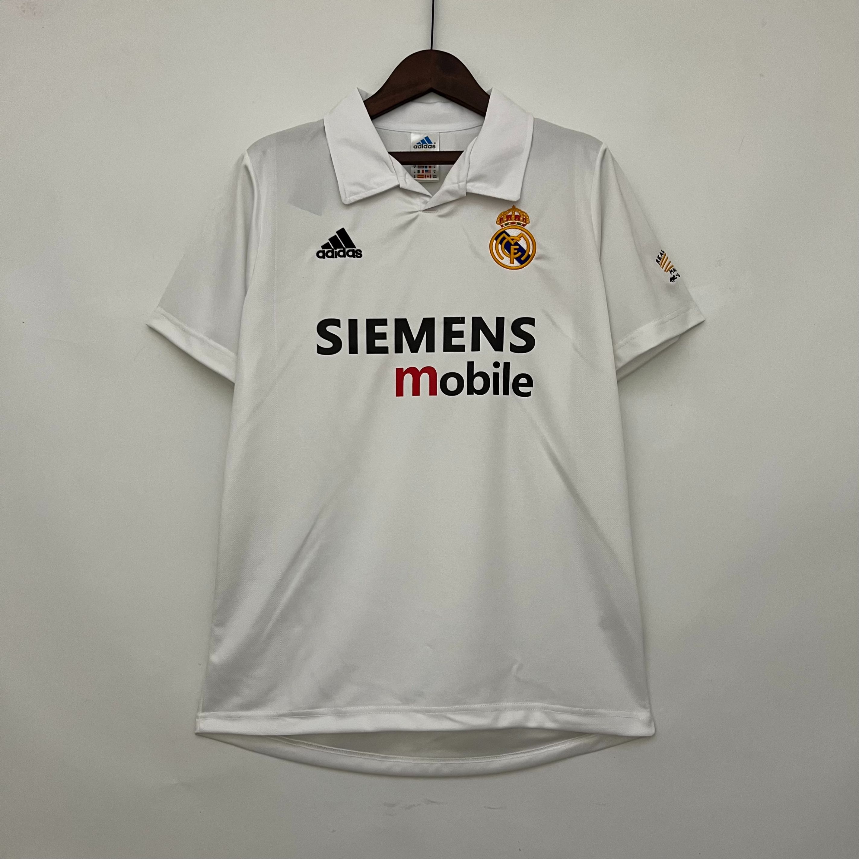 Retro Real Madrid 2002/2003 ( Sân Nhà )