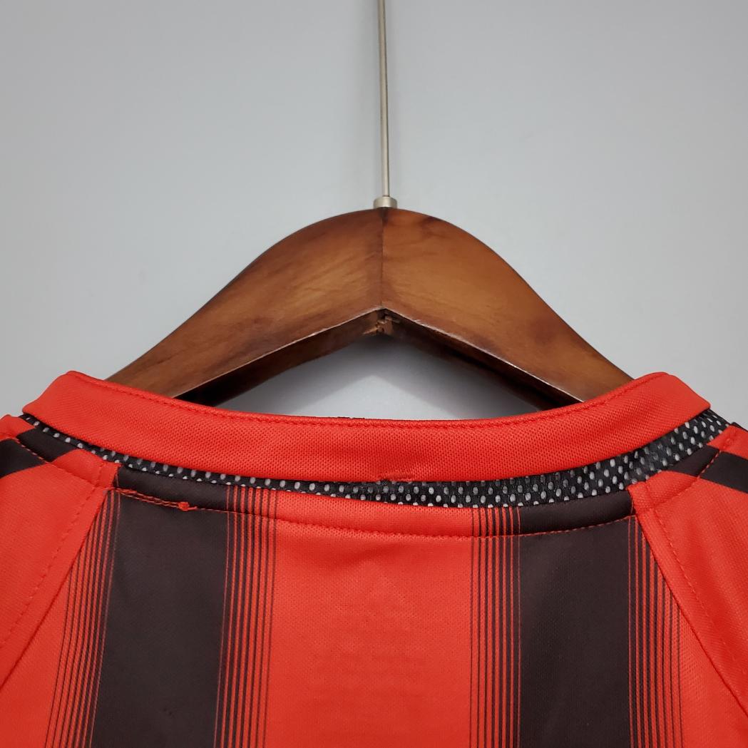 Retro Ac Milan 2004/2005 ( Sân Nhà )