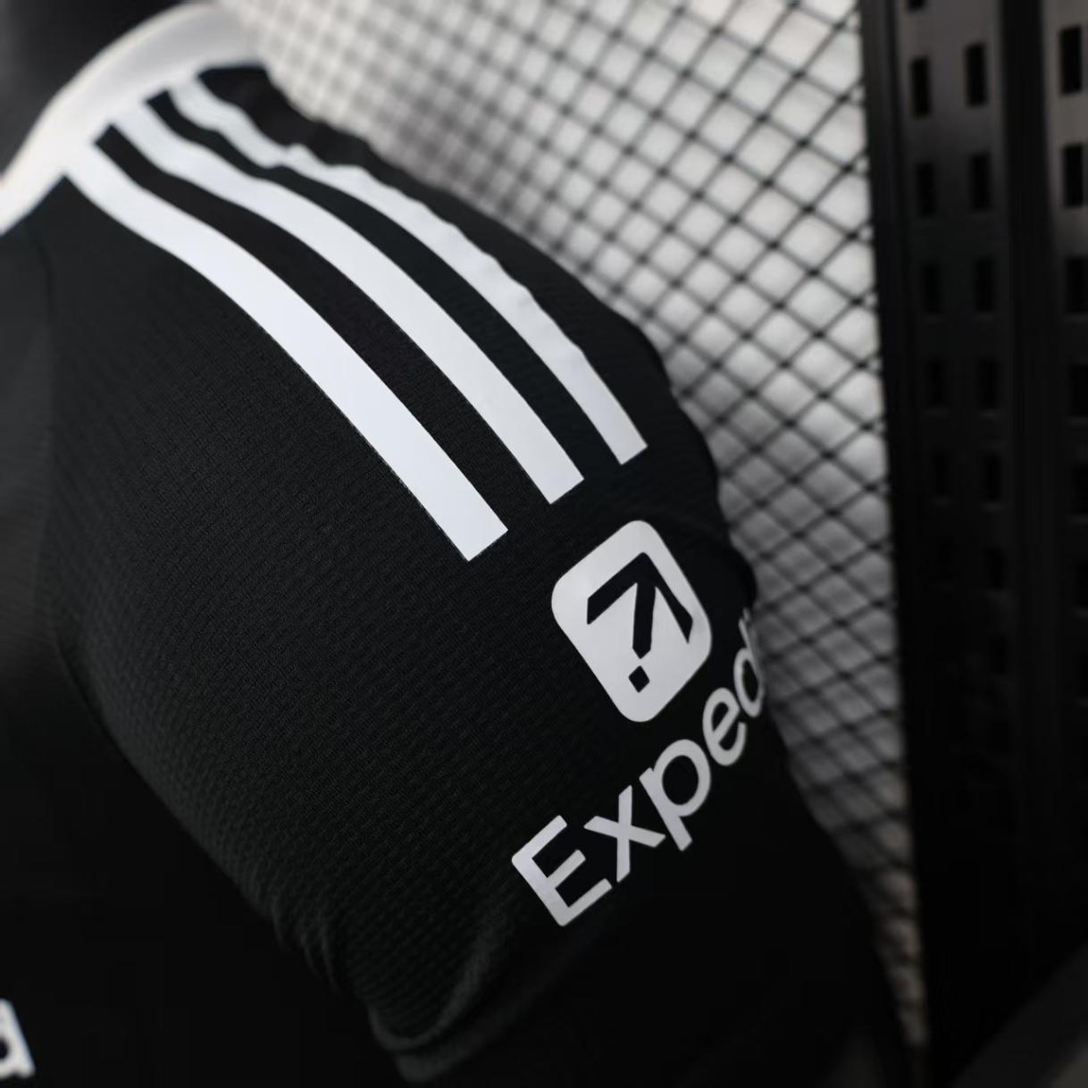 Đồ SF Liverpool 25/26 Thủ Môn ( 3RD )