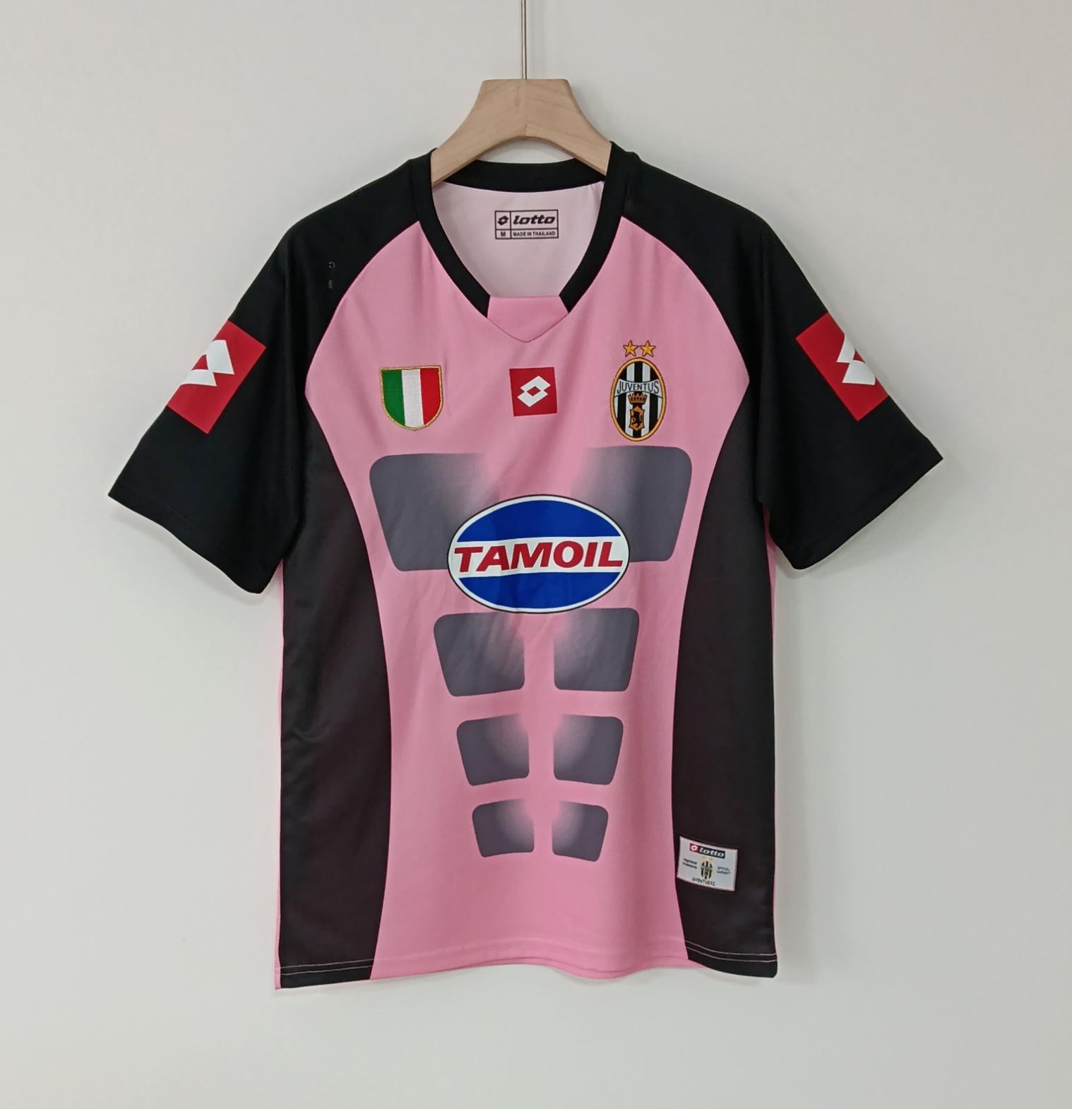 Retro Juventus 2002/2003 ( Sân Khách )
