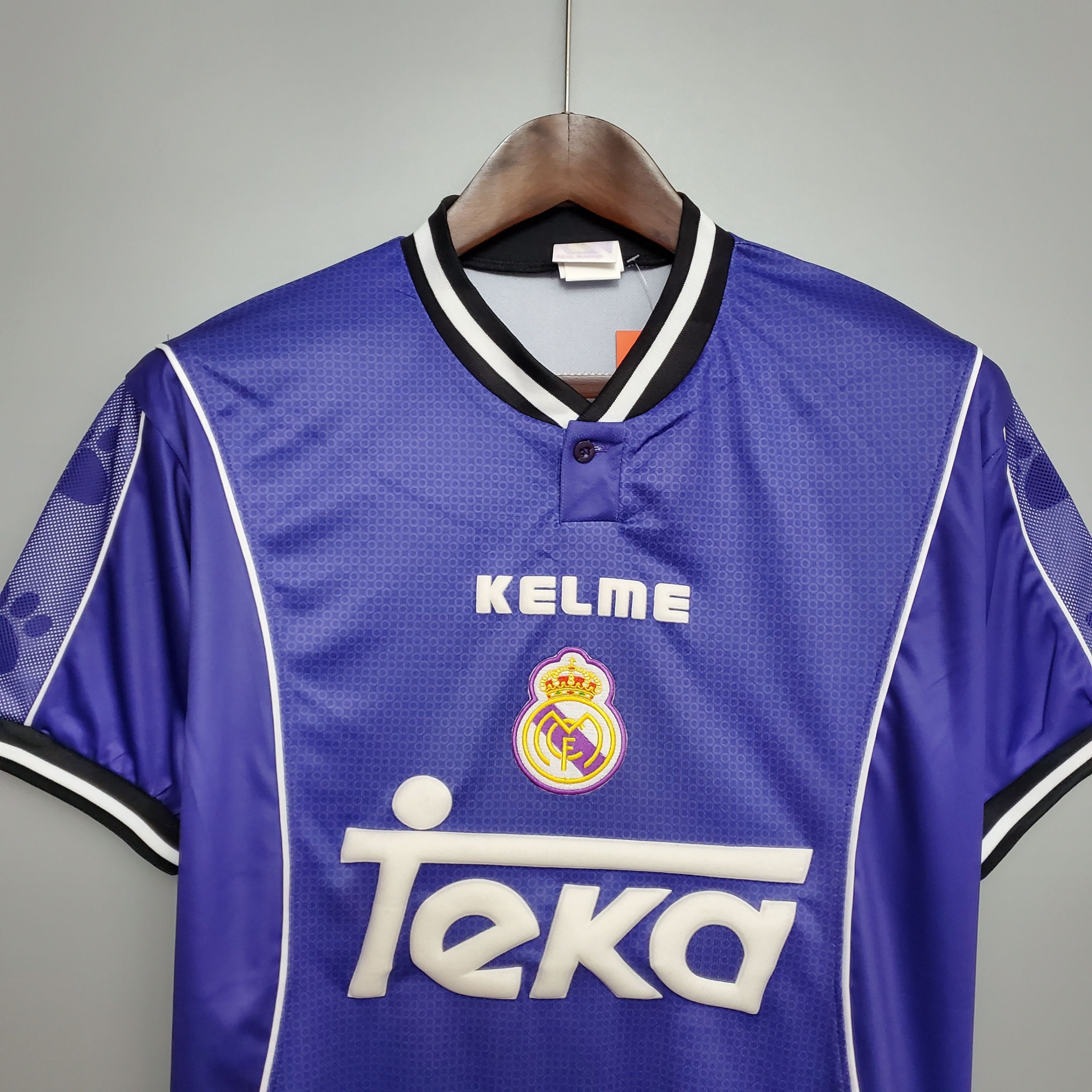 Retro Real Madrid 1997/1998 ( Sân Khách )