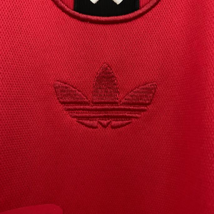 Retro Ajax 125th Anniversary ( Sân Nhà )