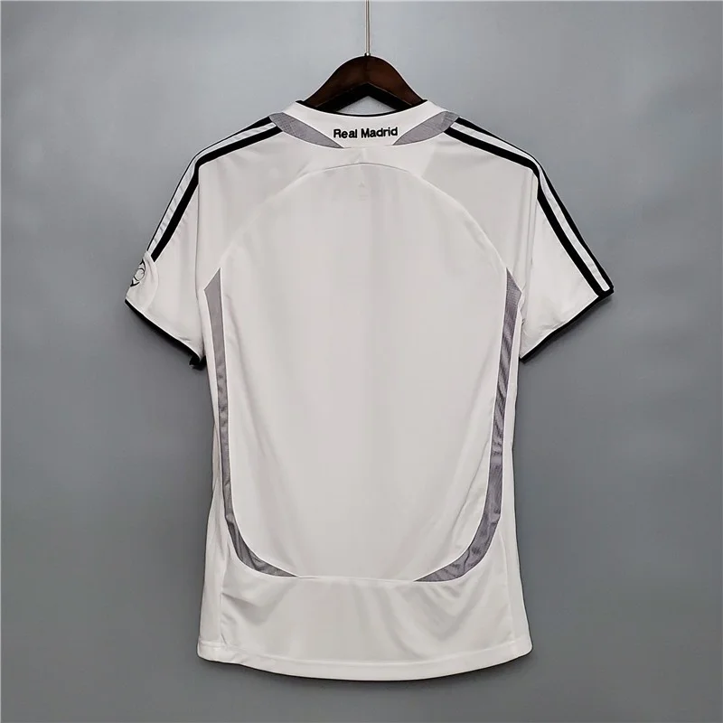 Retro Real Madrid 2006/2007 ( Sân Nhà )